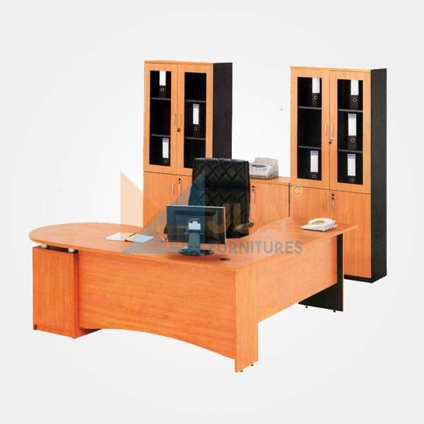 Jual Meja Direktur Meja Direktur Arkadia Signature 2 Harga Murah, Tersedia Meja Kantor berbagai Merk dan Model, Kami Menjual Kursi Kantor, Filing Cabinet Meja Direktur Murah, Meja Direktur Arkadia Signature 2, Meja Kantor