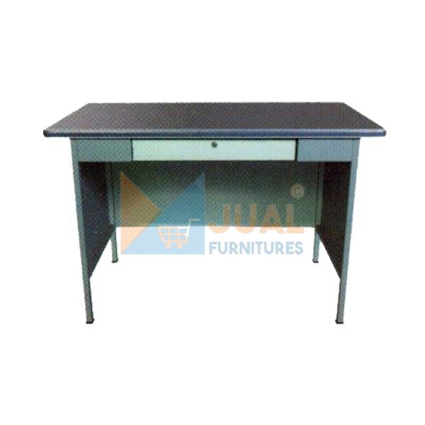 Beli Meja Kantor Besi Lion L 106CD di JualFurnitures banyak diskon, Harga Murah, Tersedia Meja Meeting, Locker Kantor Besi, Filling Cabinet, Lemari Kantor Besi Jual Meja Kantor Besi Lion L 106CD Murah di Jakarta