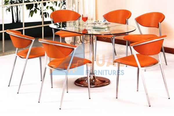 Beli Meja Makan Cofemo CC18 Murah di jualfurnitures, dapatkan Harga Murah, Barang Baru, Terjamin Kualitasnya Tersedia berbagai Model dan Merk. Jual Meja Makan Murah, Meja Makan Cofemo CC18